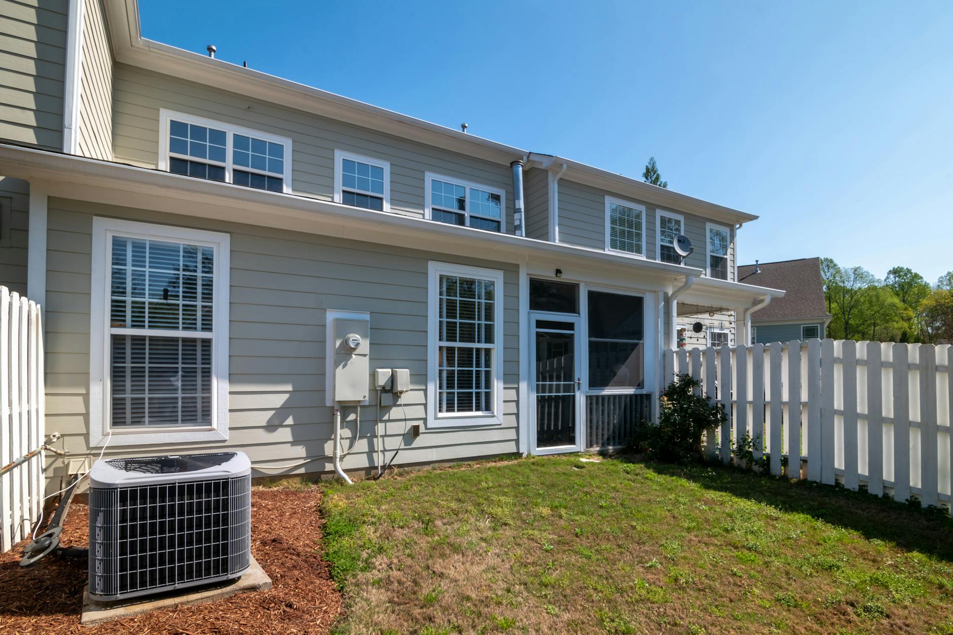 house siding installation New Orleans renovation