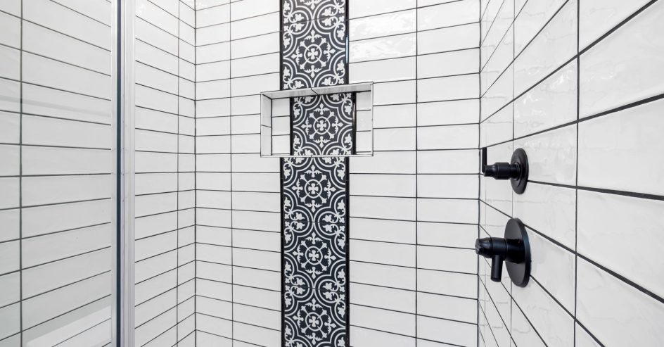 New Orleans Bathroom Renovation Before Demo Day in New Orleans | Big EZ Renovations